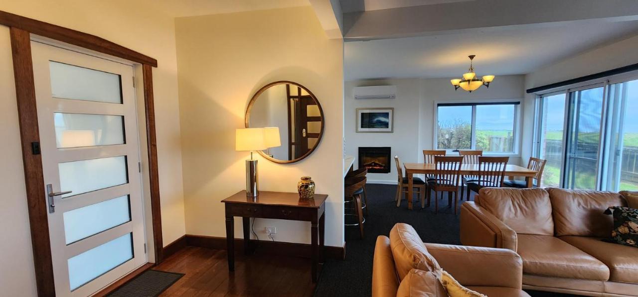 Stanley Village Waterfront Accommodation المظهر الخارجي الصورة